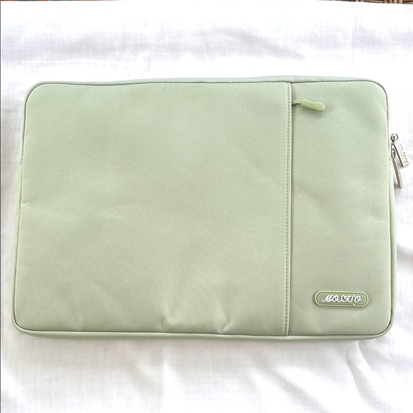 Mosiso Handbags - MOSISO Light Green Padded Zip Around Laptop Sleeve